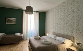 Luna Apartment